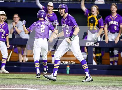 Thumbnail 2 in Hallsville vs. Wakeland (UIL 5A Region Final) photogallery.