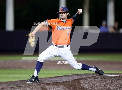 Thumbnail 1 in Hallsville vs. Wakeland (UIL 5A Region Final) photogallery.