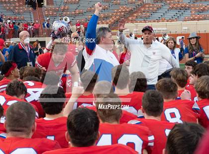 Thumbnail 1 in Westlake v Vandergrift (UIL 6A DII Region 4 Championship) photogallery.