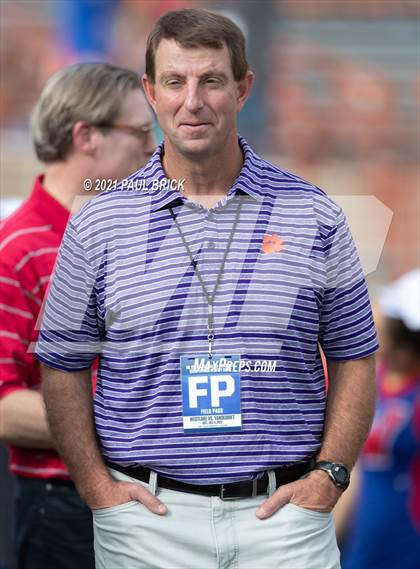 Thumbnail 1 in Westlake v Vandergrift (UIL 6A DII Region 4 Championship) photogallery.