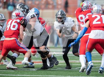 Thumbnail 1 in Westlake v Vandergrift (UIL 6A DII Region 4 Championship) photogallery.