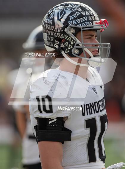 Thumbnail 3 in Westlake v Vandergrift (UIL 6A DII Region 4 Championship) photogallery.