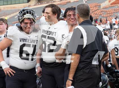 Thumbnail 2 in Westlake v Vandergrift (UIL 6A DII Region 4 Championship) photogallery.