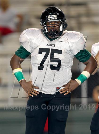 Thumbnail 1 in Berkner @ North Garland photogallery.