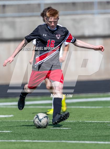 Thumbnail 2 in Papillion-LaVista vs. Elkhorn photogallery.