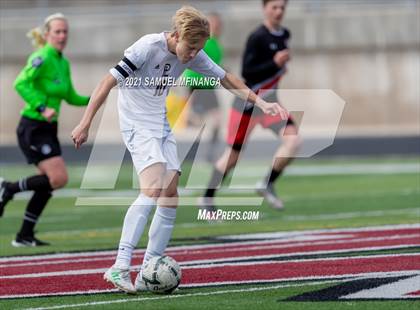 Thumbnail 2 in Papillion-LaVista vs. Elkhorn photogallery.