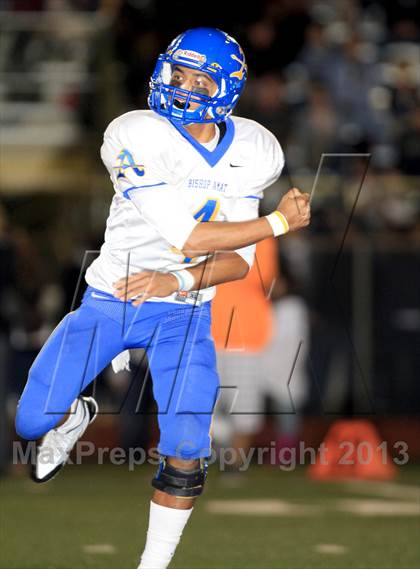 Thumbnail 1 in Bishop Amat @ Notre Dame photogallery.