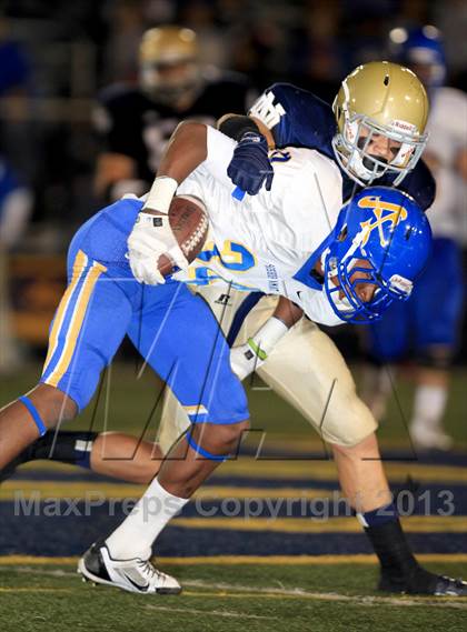 Thumbnail 3 in Bishop Amat @ Notre Dame photogallery.