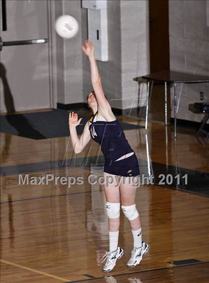 Thumbnail 3 in Morristown-Hamblen West vs Seymour photogallery.