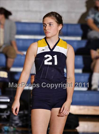 Thumbnail 2 in Morristown-Hamblen West vs Seymour photogallery.