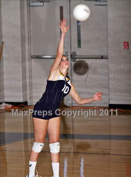 Thumbnail 2 in Morristown-Hamblen West vs Seymour photogallery.