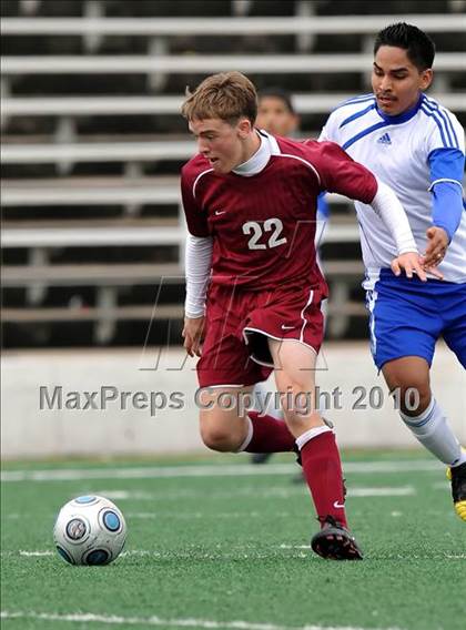 Thumbnail 3 in Plano vs Adamson (Garland ISD Tournament) photogallery.