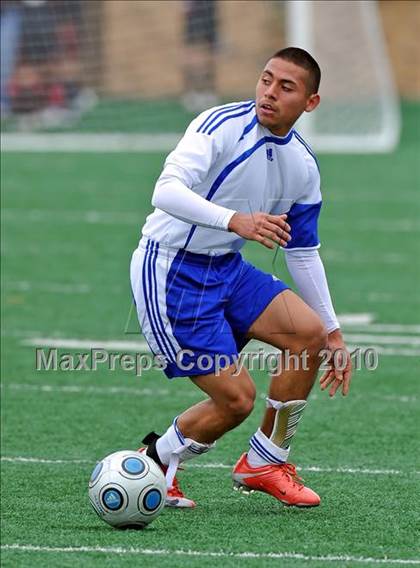 Thumbnail 3 in Plano vs Adamson (Garland ISD Tournament) photogallery.