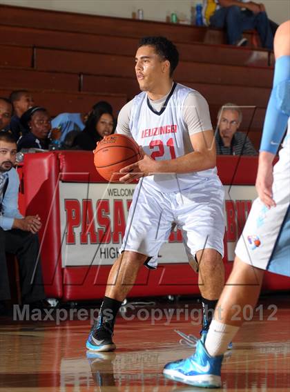 Thumbnail 2 in Leuzinger vs. Sylmar (Rose City Roundball Classic) photogallery.