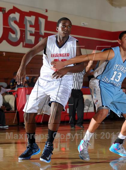 Thumbnail 2 in Leuzinger vs. Sylmar (Rose City Roundball Classic) photogallery.