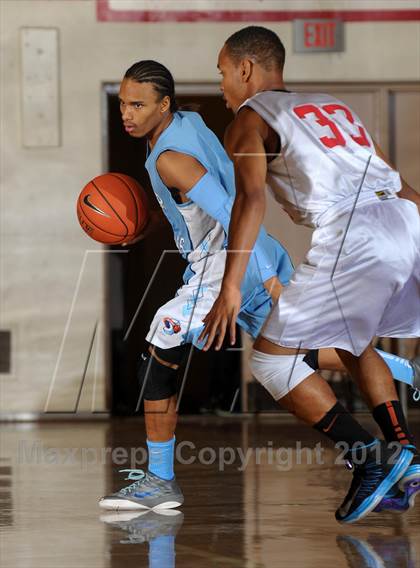 Thumbnail 2 in Leuzinger vs. Sylmar (Rose City Roundball Classic) photogallery.