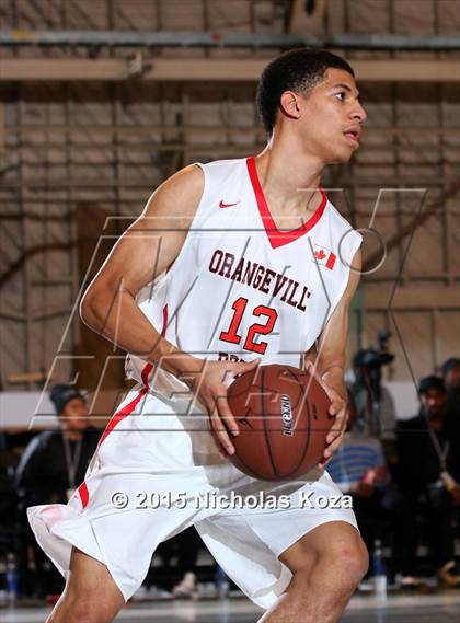 Thumbnail 3 in Future Prep vs. Orangeville Prep (Jordan Take Flight Challenge) photogallery.