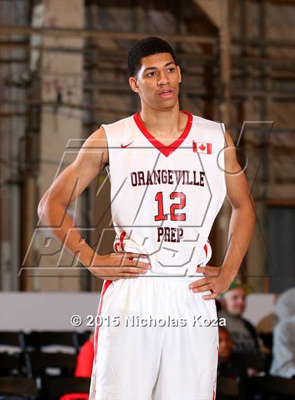 Thumbnail 2 in Future Prep vs. Orangeville Prep (Jordan Take Flight Challenge) photogallery.