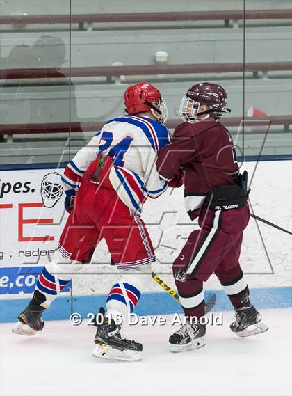 Thumbnail 2 in Tewksbury vs Gloucester (MIAA Division 2 North Quarterfinal) photogallery.