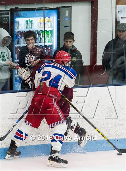 Thumbnail 2 in Tewksbury vs Gloucester (MIAA Division 2 North Quarterfinal) photogallery.