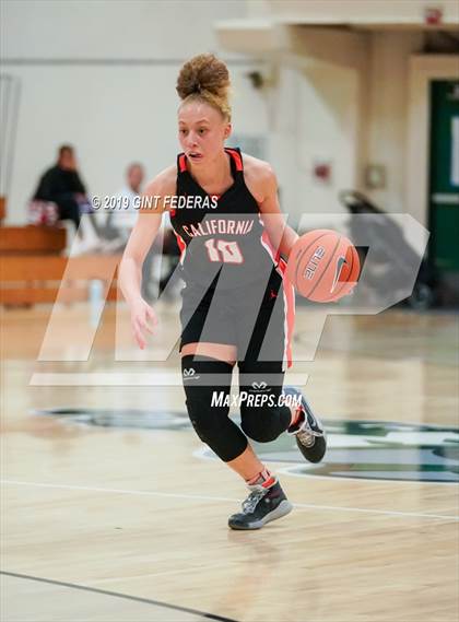 Thumbnail 1 in Pinewood vs. California (Miramonte Showcase) photogallery.