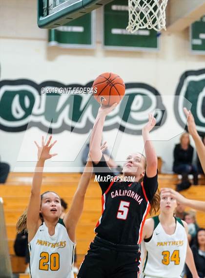 Thumbnail 3 in Pinewood vs. California (Miramonte Showcase) photogallery.