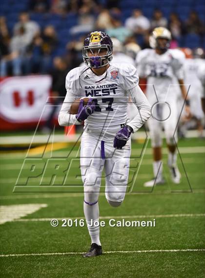 Thumbnail 1 in San Antonio All-Star Game (Alamodome) photogallery.