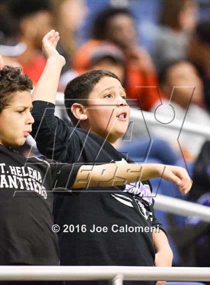 Thumbnail 3 in San Antonio All-Star Game (Alamodome) photogallery.