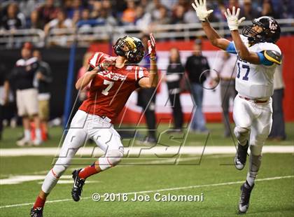 Thumbnail 3 in San Antonio All-Star Game (Alamodome) photogallery.