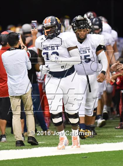 Thumbnail 2 in San Antonio All-Star Game (Alamodome) photogallery.