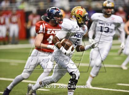 Thumbnail 2 in San Antonio All-Star Game (Alamodome) photogallery.