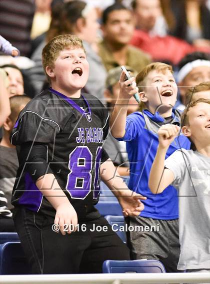 Thumbnail 3 in San Antonio All-Star Game (Alamodome) photogallery.