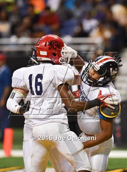 Thumbnail 2 in San Antonio All-Star Game (Alamodome) photogallery.