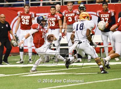 Thumbnail 2 in San Antonio All-Star Game (Alamodome) photogallery.
