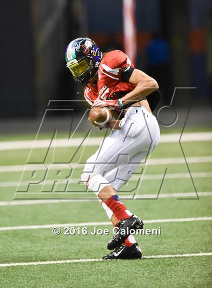 Thumbnail 3 in San Antonio All-Star Game (Alamodome) photogallery.