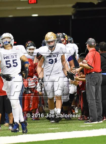 Thumbnail 3 in San Antonio All-Star Game (Alamodome) photogallery.