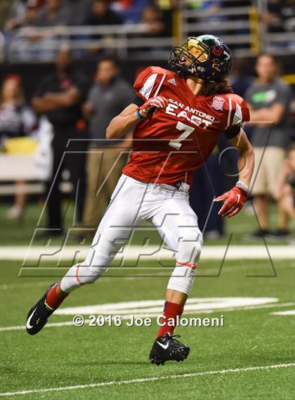 Thumbnail 1 in San Antonio All-Star Game (Alamodome) photogallery.