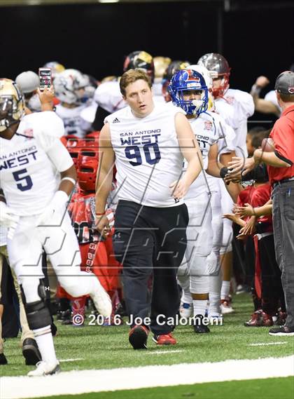Thumbnail 1 in San Antonio All-Star Game (Alamodome) photogallery.