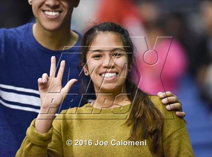 Thumbnail 3 in San Antonio All-Star Game (Alamodome) photogallery.