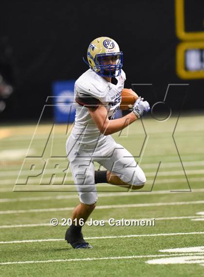 Thumbnail 1 in San Antonio All-Star Game (Alamodome) photogallery.