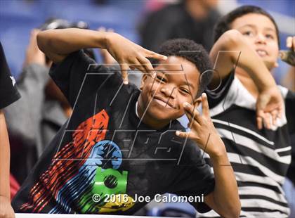 Thumbnail 3 in San Antonio All-Star Game (Alamodome) photogallery.