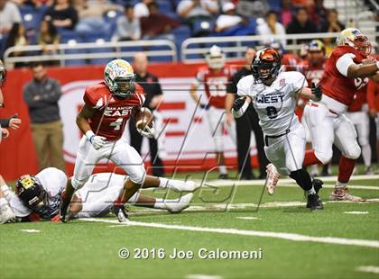 Thumbnail 3 in San Antonio All-Star Game (Alamodome) photogallery.