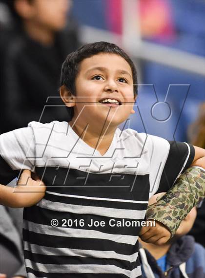 Thumbnail 1 in San Antonio All-Star Game (Alamodome) photogallery.