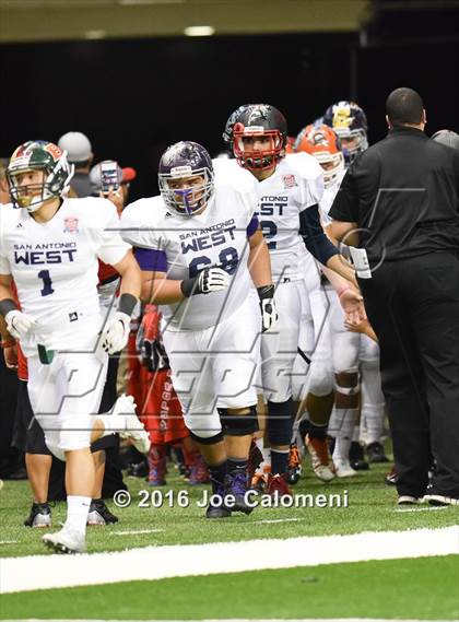 Thumbnail 1 in San Antonio All-Star Game (Alamodome) photogallery.