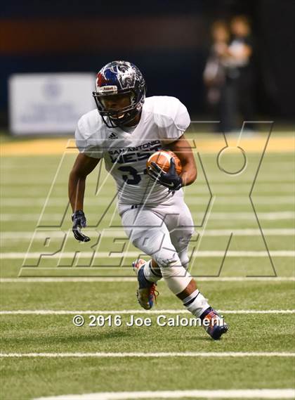 Thumbnail 3 in San Antonio All-Star Game (Alamodome) photogallery.