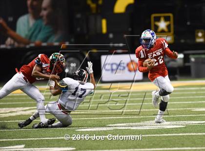Thumbnail 2 in San Antonio All-Star Game (Alamodome) photogallery.