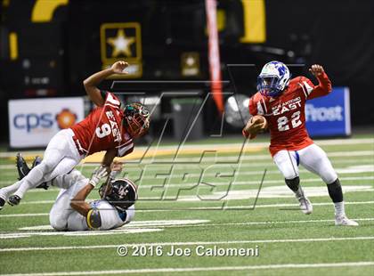 Thumbnail 1 in San Antonio All-Star Game (Alamodome) photogallery.