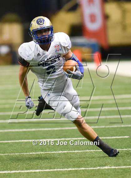 Thumbnail 2 in San Antonio All-Star Game (Alamodome) photogallery.