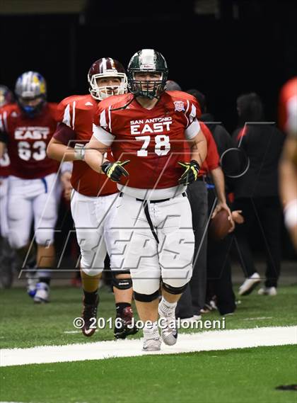 Thumbnail 1 in San Antonio All-Star Game (Alamodome) photogallery.
