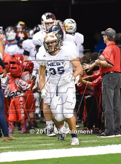 Thumbnail 1 in San Antonio All-Star Game (Alamodome) photogallery.
